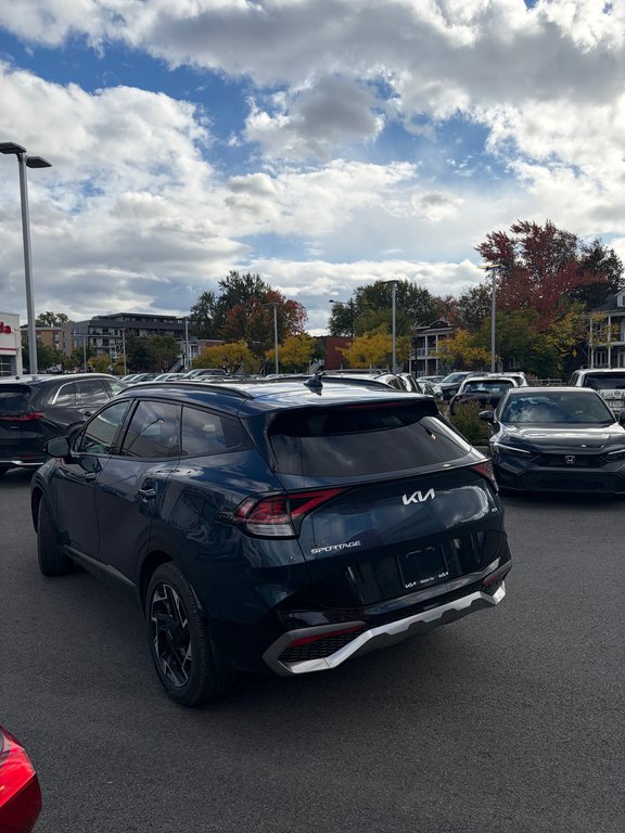 Kia Sportage  2023 à Montréal, Québec - 4 - w1024h768px