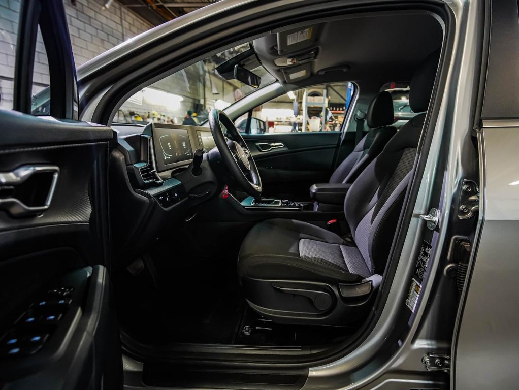 2024 Kia Sportage LX | AWD | CAMERA | CARFAX CLEAN | GARANTIE 10 ANS / 200,000KM in , Quebec - 13 - w1024h768px