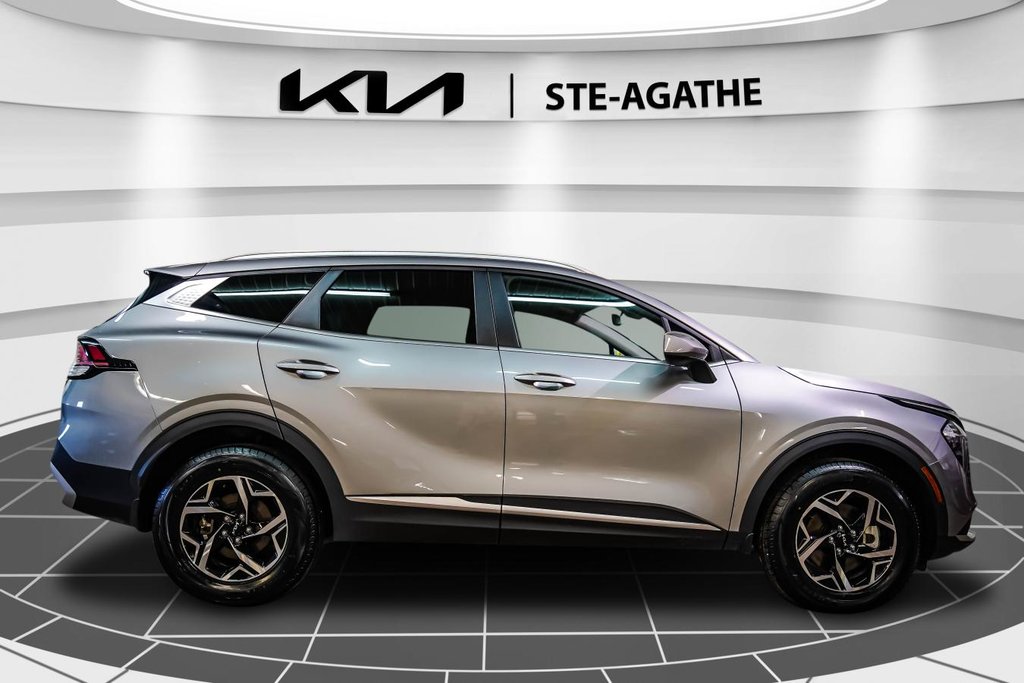 2024 Kia Sportage LX | AWD | CAMERA | CARFAX CLEAN | GARANTIE 10 ANS / 200,000KM in , Quebec - 8 - w1024h768px