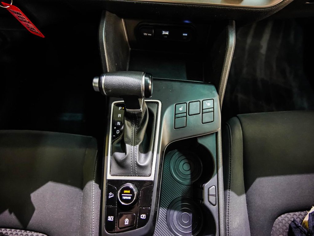 Kia Sportage LX | AWD | CAMERA | CARFAX CLEAN | GARANTIE 10 ANS / 200,000KM 2024 à , Québec - 18 - w1024h768px