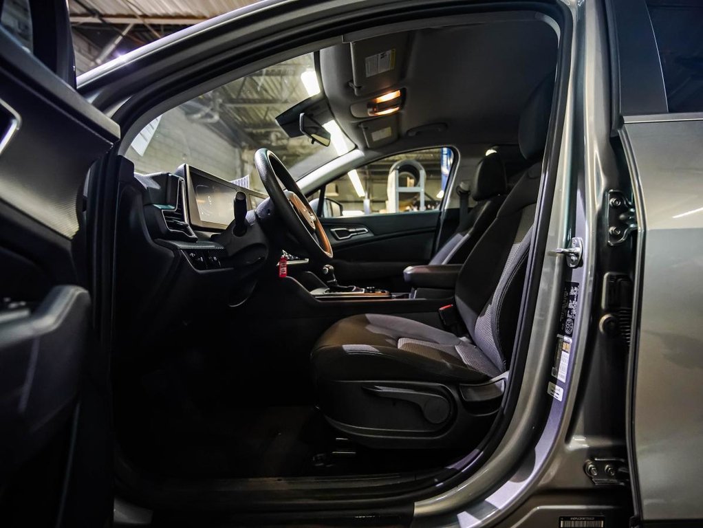 Kia Sportage LX | AWD | CAMERA | CARFAX CLEAN | GARANTIE 10 ANS / 200,000KM 2024 à , Québec - 13 - w1024h768px