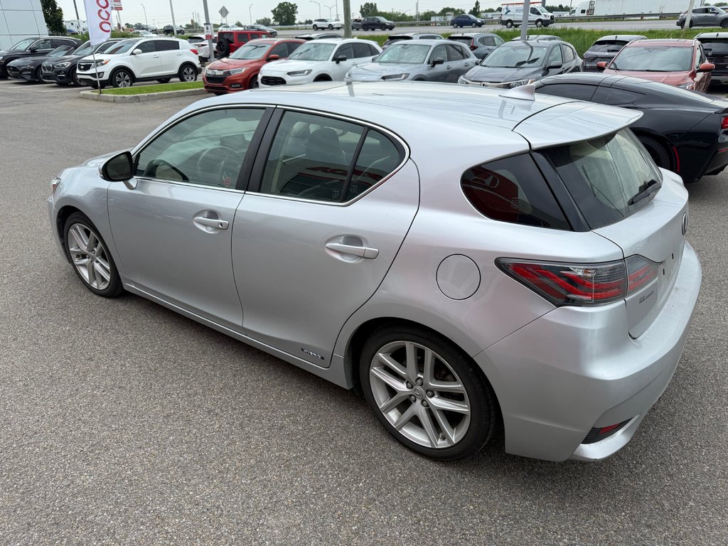 Lexus CT 200h HYBRID/JAMAIS ACCIDENTÉ 2014 à Montréal, Québec - 3 - w1024h768px