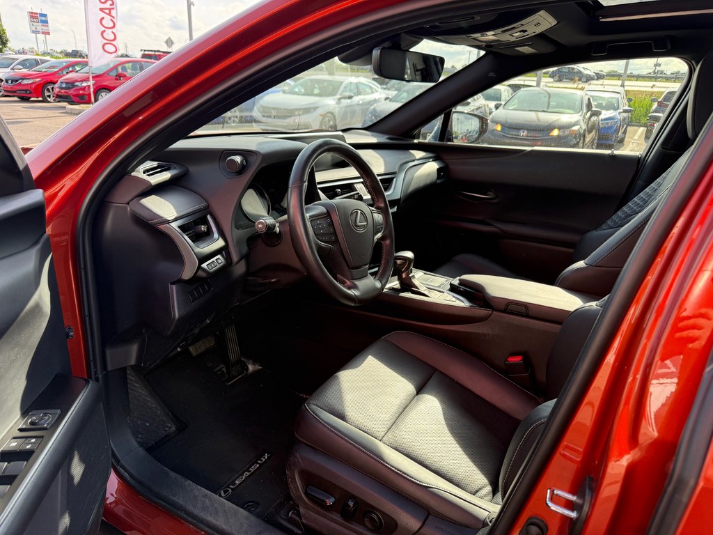 2019 Lexus UX 250h in , Quebec - 7 - w1024h768px