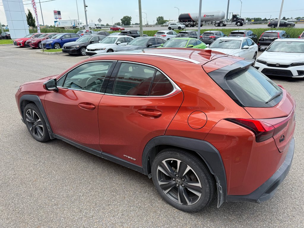 2019 Lexus UX 250h/AWD/JAMAIS ACCIDENTÉ in Lachenaie, Quebec - 3 - w1024h768px