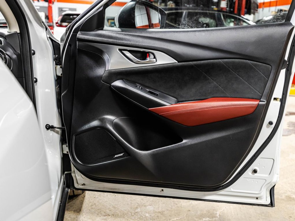 Mazda CX-3 GT AWD CUIR I TOIT OUVRANT I SIEGES ET VOLANT CHAUFFANTS I FREINS NEUF 2018 à , Québec - 16 - w1024h768px
