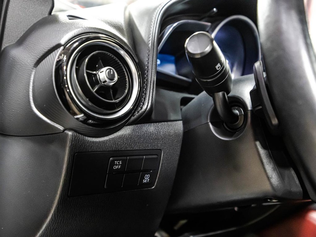 Mazda CX-3 GT AWD CUIR I TOIT OUVRANT I SIEGES ET VOLANT CHAUFFANTS I FREINS NEUF 2018 à , Québec - 21 - w1024h768px