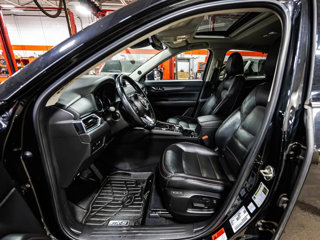 Mazda CX-5 GT AWD JAMAIS ACCIDENTÉ I CUIR I TOIT OUVRANT I MAGS I CARPLAY I SIEGES CHAUFFANTS I SECURITE ACTIVE 2021 à , Québec - 21 - w1024h768px