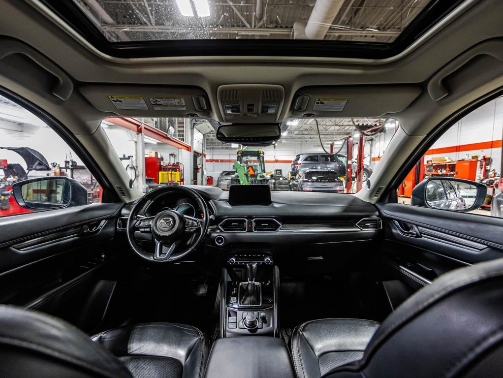 Mazda CX-5 GT AWD JAMAIS ACCIDENTÉ I CUIR I TOIT OUVRANT I MAGS I CARPLAY I SIEGES CHAUFFANTS I SECURITE ACTIVE 2021 à , Québec - 15 - w1024h768px