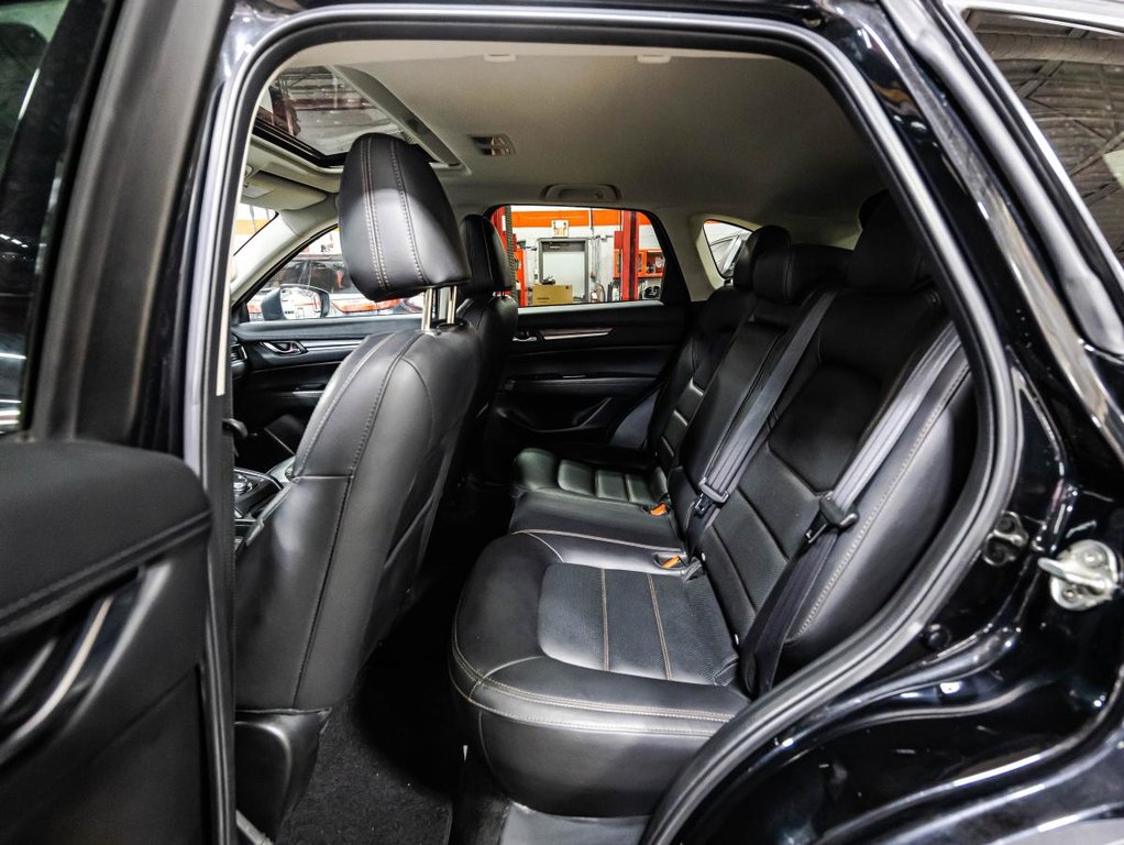 Mazda CX-5 GT AWD JAMAIS ACCIDENTÉ I CUIR I TOIT OUVRANT I MAGS I CARPLAY I SIEGES CHAUFFANTS I SECURITE ACTIVE 2021 à , Québec - 14 - w1024h768px
