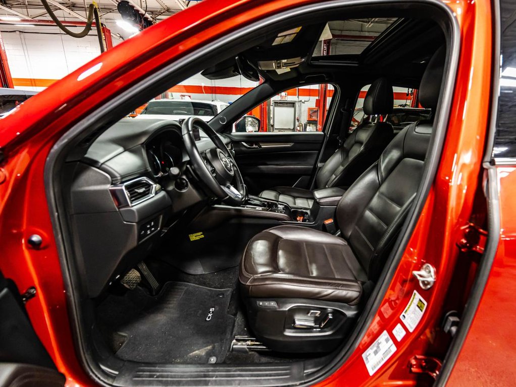 2021 Mazda CX-5 Signature AWD CUIR I SIEGES CHAUFFANTS ET VENTILÉS I MAGS I TOIT OUVRANT I SECURITE ACTIVE in , Quebec - 21 - w1024h768px