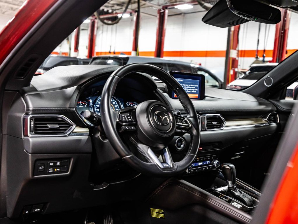 2021 Mazda CX-5 Signature AWD CUIR I SIEGES CHAUFFANTS ET VENTILÉS I MAGS I TOIT OUVRANT I SECURITE ACTIVE in , Quebec - 22 - w1024h768px