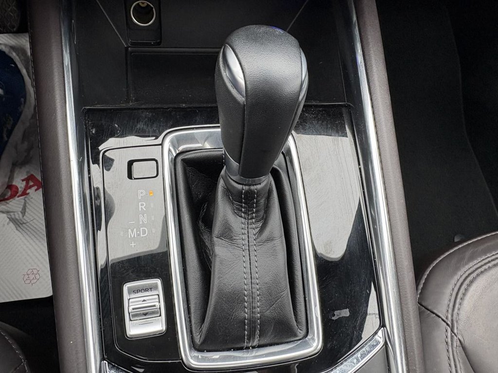2021 Mazda CX-5 Signature AWD CUIR I SIEGES CHAUFFANTS ET VENTILÉS I MAGS I TOIT OUVRANT I SECURITE ACTIVE in , Quebec - 12 - w1024h768px