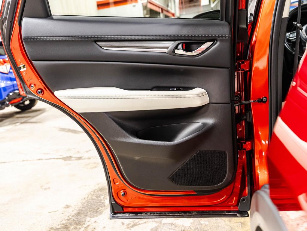 Mazda CX-5 GT AWD 1 PROPRIO I JAMAIS ACCIDENTÉ I CARPLAY I CUIR I TOIT OUVRANT I SIEGES ET VOLANT CHAUFFANTS I 2022 à Montréal, Québec - 13 - w1024h768px