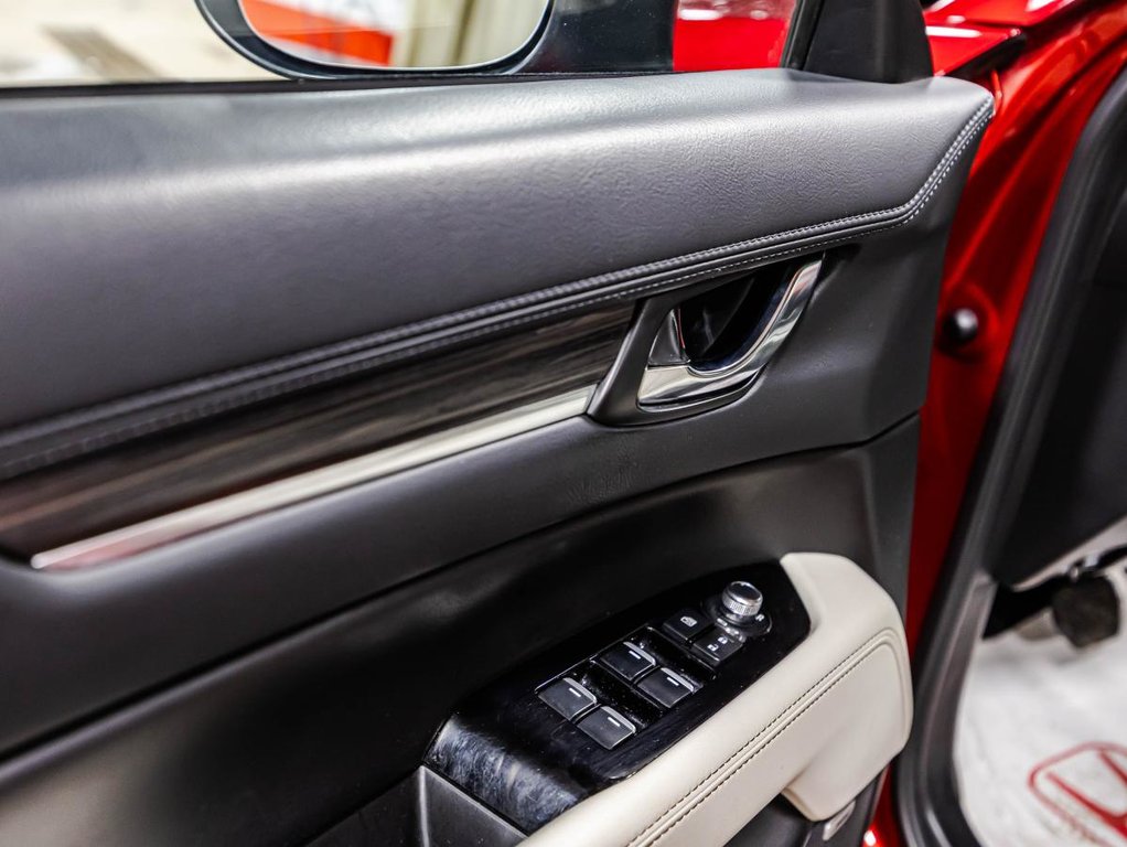 Mazda CX-5 GT AWD 1 PROPRIO I JAMAIS ACCIDENTÉ I CARPLAY I CUIR I TOIT OUVRANT I SIEGES ET VOLANT CHAUFFANTS I 2022 à Montréal, Québec - 12 - w1024h768px