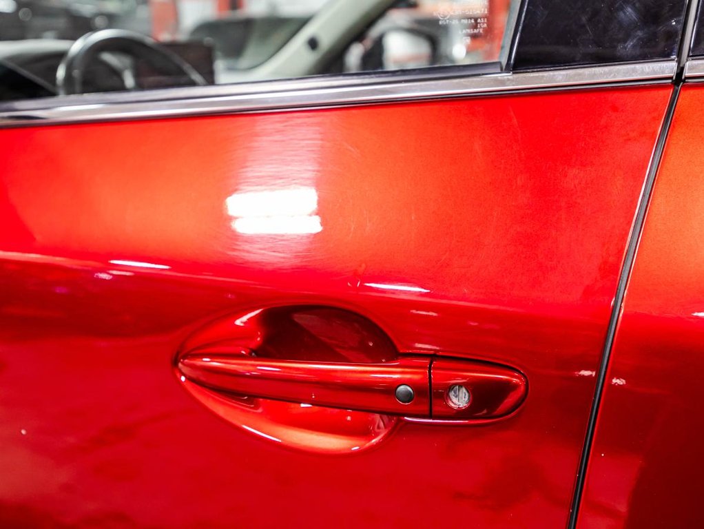 Mazda CX-5 GT AWD 1 PROPRIO I JAMAIS ACCIDENTÉ I CARPLAY I CUIR I TOIT OUVRANT I SIEGES ET VOLANT CHAUFFANTS I 2022 à Montréal, Québec - 11 - w1024h768px