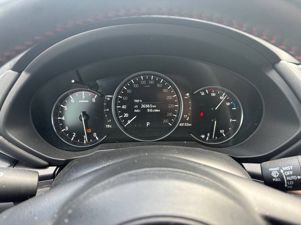 2023 Mazda CX-5 Sport Design JAMAIS ACCIDENTÉ 1 PROPRIO in Montreal, Quebec - 12 - w1024h768px