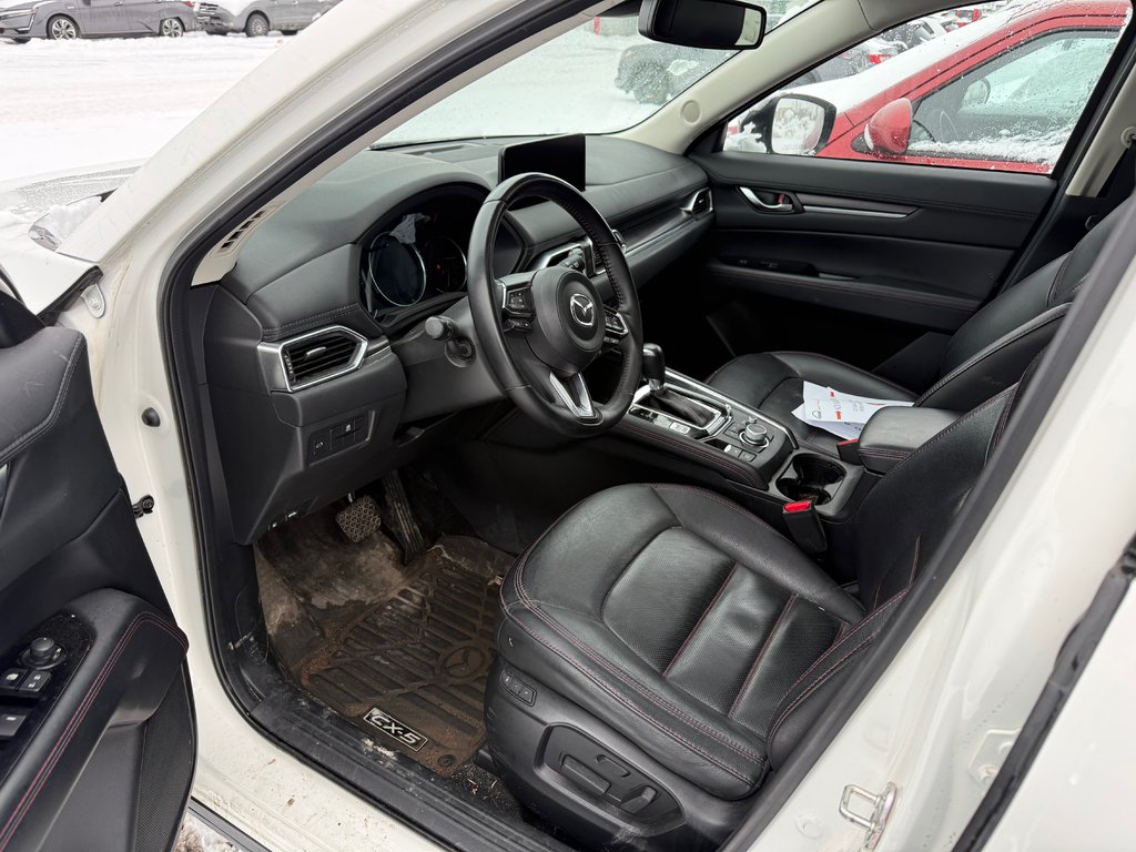 2023 Mazda CX-5 in Lachenaie, Quebec - 3 - w1024h768px