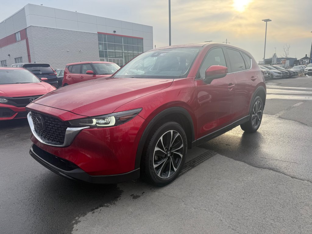 Mazda CX-5 GT 2023 à Montréal, Québec - 1 - w1024h768px
