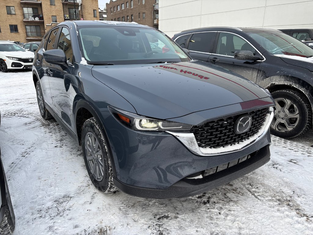 2025 Mazda CX-5 GS in Montréal, Quebec - 2 - w1024h768px