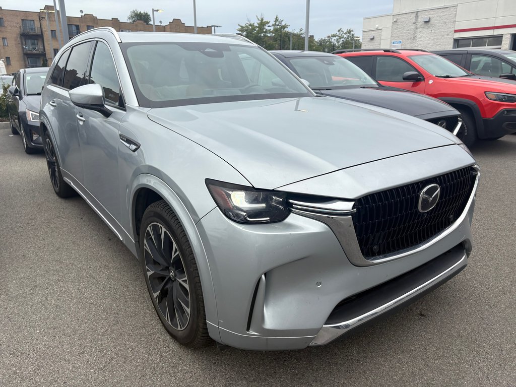 Mazda CX-90 MHEV Signature 2024 à Montréal, Québec - 2 - w1024h768px