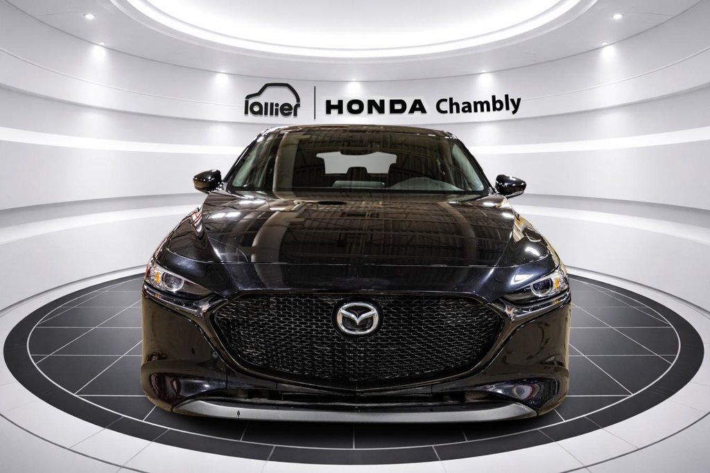 2023 Mazda 3 Sport GX SIEGES CUFFANTS I BLUETOOTH I CAMERA I CARPLAY I ACTIVE SECURITY in Montréal, Quebec - 2 - w1024h768px