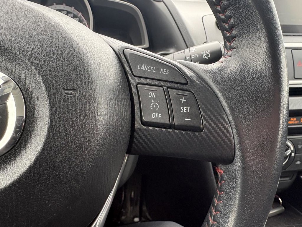 Mazda 3 GS HATCHBACK I JAMAIS ACCIDENTÉ I AUTOMATIQUE I CAMERA I BLUETOOTH I SIEGES CHAUFFANTS 2015 à , Québec - 8 - w1024h768px