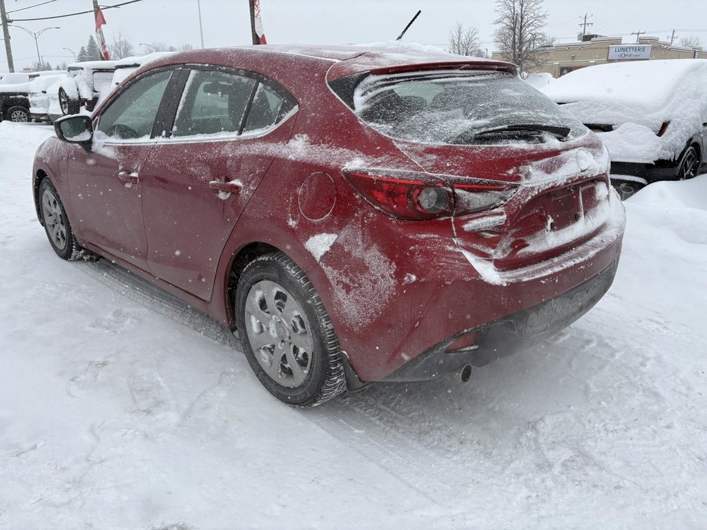 Mazda 3 GS HATCHBACK I JAMAIS ACCIDENTÉ I AUTOMATIQUE I CAMERA I BLUETOOTH I SIEGES CHAUFFANTS 2015 à , Québec - 4 - w1024h768px
