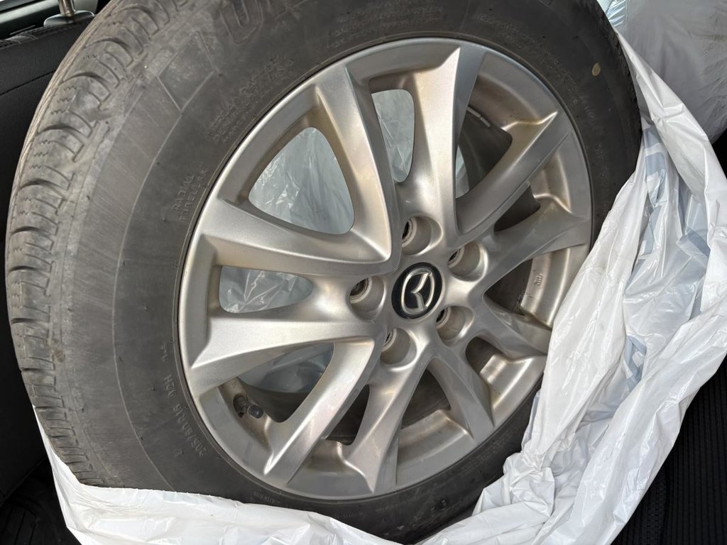 Mazda 3 GS CAMERA I BLUETOOTH I SIEGES ET VOLANT CHAUFFANTS I  MAGS 2017 à Montréal, Québec - 7 - w1024h768px