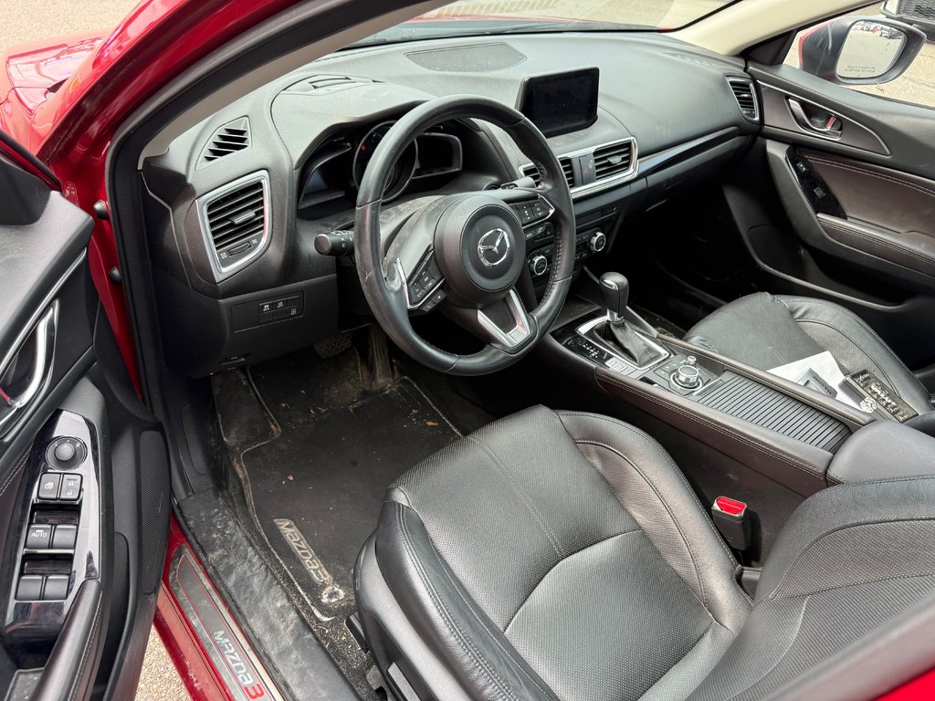 2018 Mazda 3 GT/JAMAIS ACCIDENTÉ/BAS KILOMÉTRAGES in Montréal, Quebec - 9 - w1024h768px