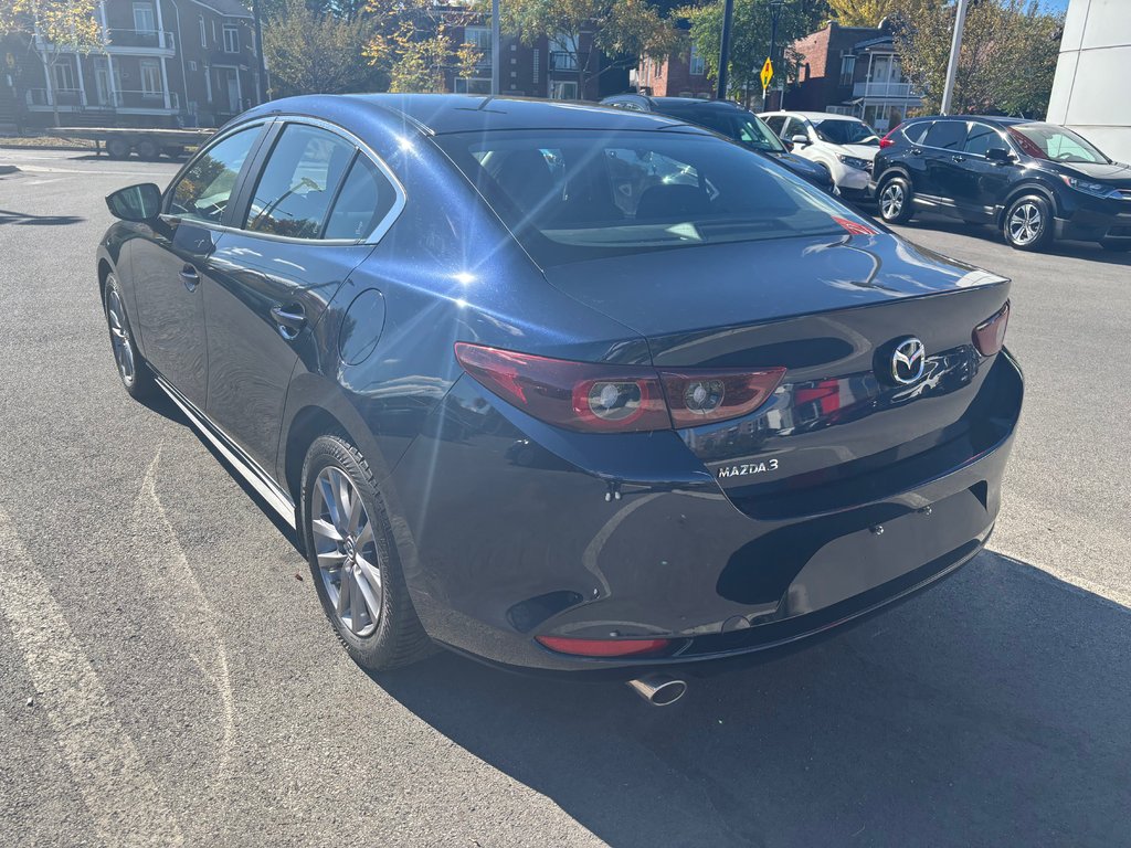Mazda 3 GX 2022 à , Québec - 4 - w1024h768px
