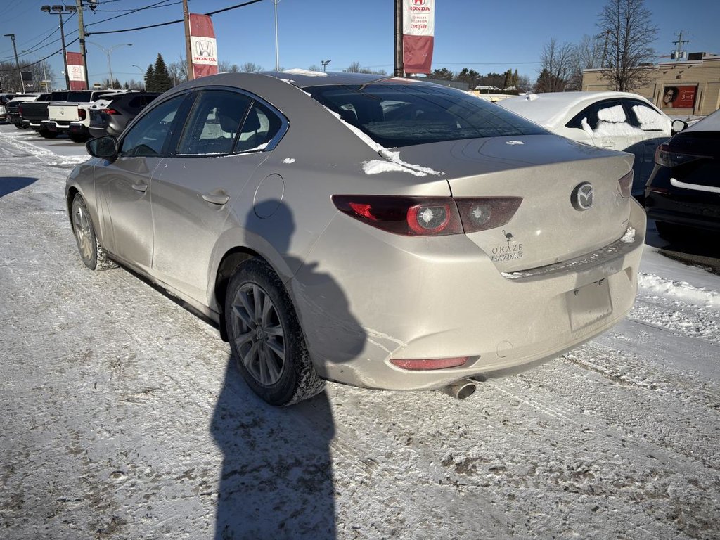 2023 Mazda 3 GS CARPLAY I MAGS I SIEGES ET VOLANT CHAUFFANTS I CXAMERA I SECURITE ACTIVE in , Quebec - 4 - w1024h768px