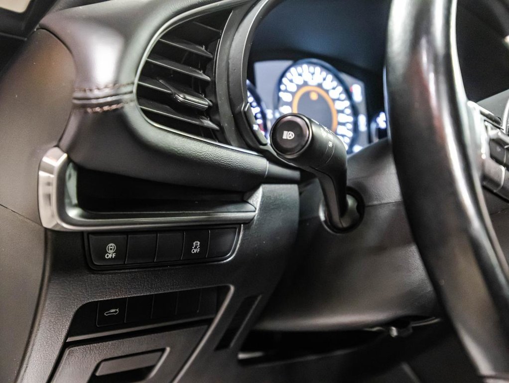 2023 Mazda 3 GS CARPLAY I MAGS I SIEGES ET VOLANT CHAUFFANTS I CXAMERA I SECURITE ACTIVE in , Quebec - 20 - w1024h768px
