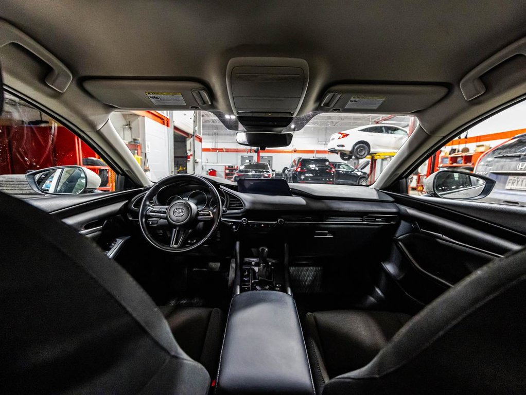 2023 Mazda 3 GS CARPLAY I MAGS I SIEGES ET VOLANT CHAUFFANTS I CXAMERA I SECURITE ACTIVE in , Quebec - 14 - w1024h768px
