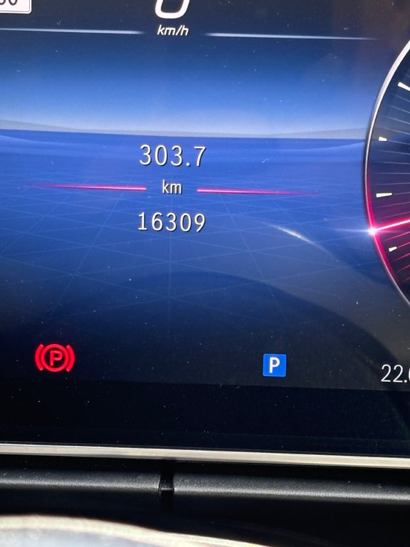 Mercedes-Benz C-Class C 300 2022 à , Québec - 8 - w1024h768px