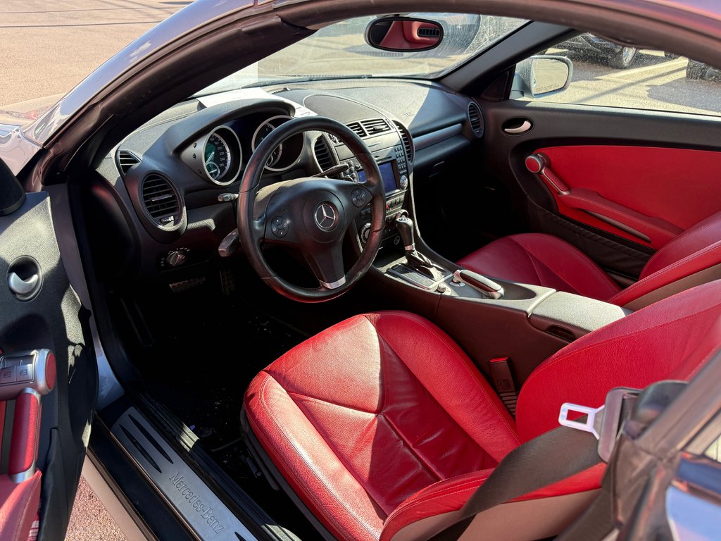 Mercedes-Benz SLK-Class 3.5L 2009 à Lachenaie, Québec - 11 - w1024h768px
