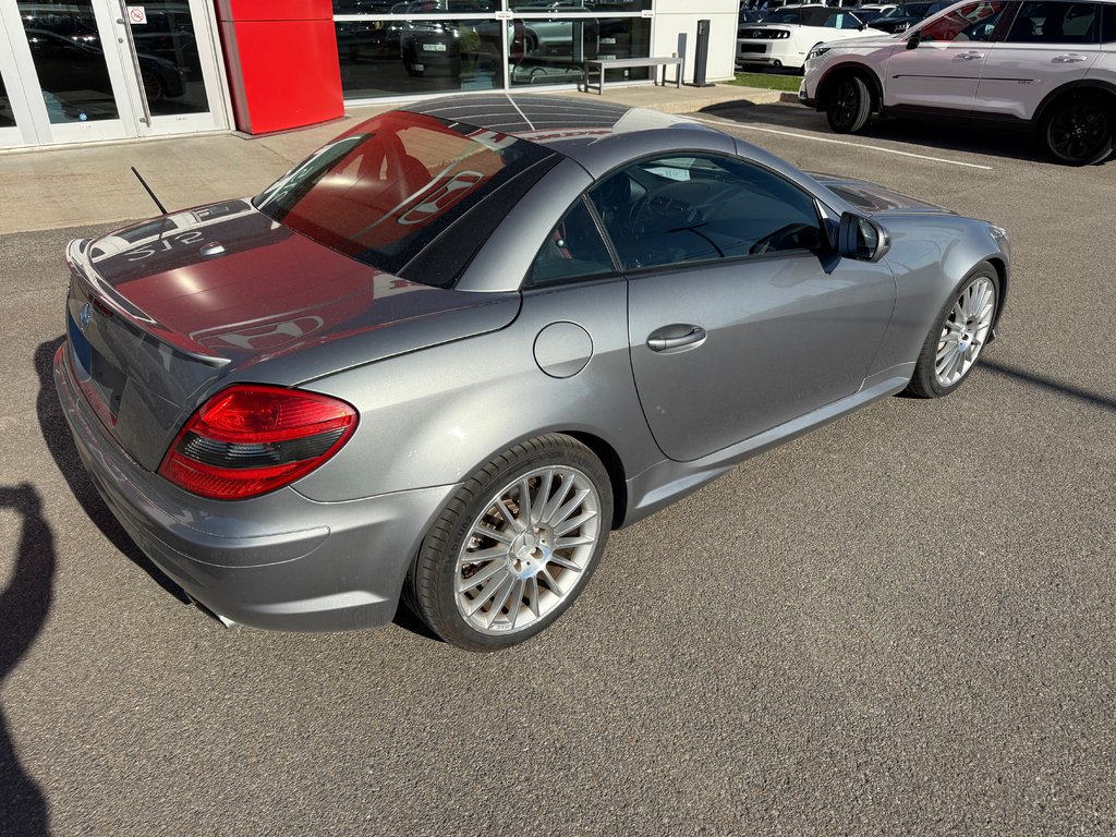 Mercedes-Benz SLK-Class 3.5L 2009 à Lachenaie, Québec - 7 - w1024h768px