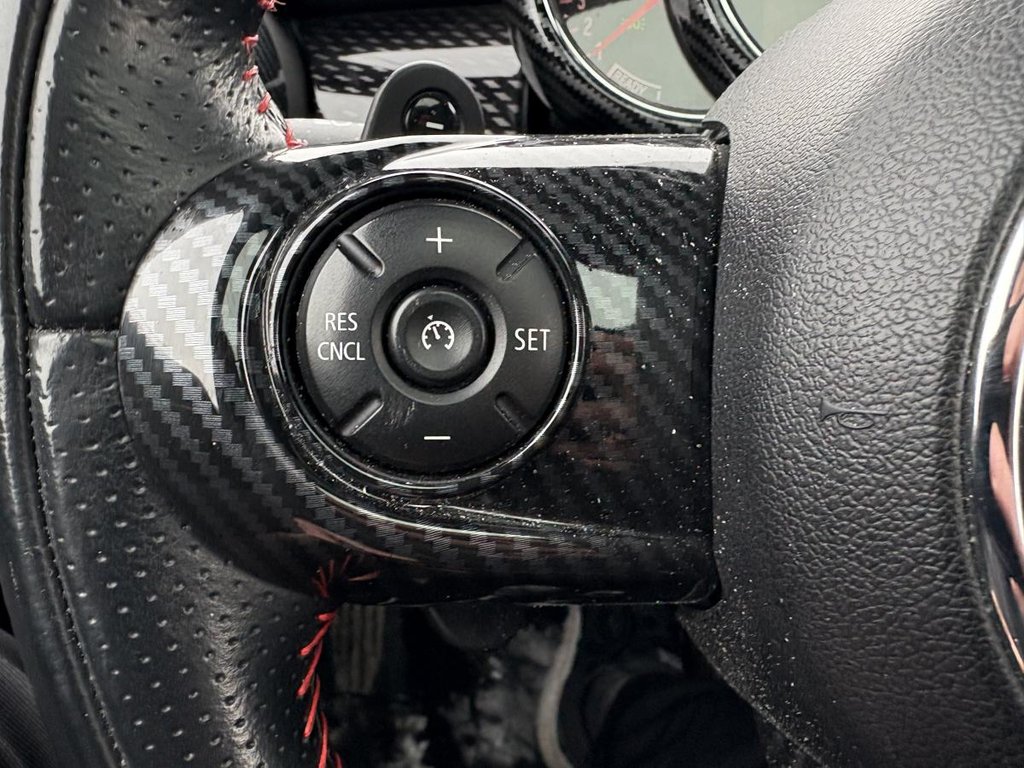 MINI 3 door John Cooper Works 45 000 KM I TOIT PANORAMIQUE I MAGS I SIEGES CHAUFFANTS I CAMERA 2018 à , Québec - 11 - w1024h768px