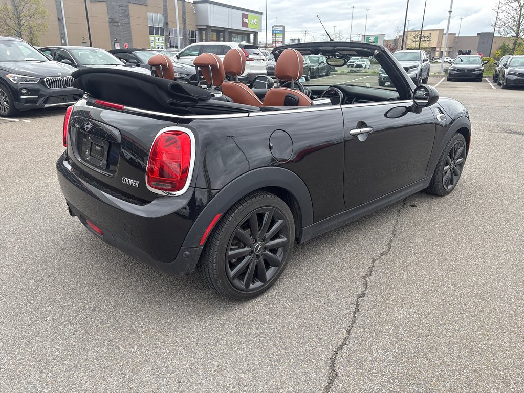 2019 MINI Convertible Cooper in Lachenaie, Quebec - 4 - w1024h768px