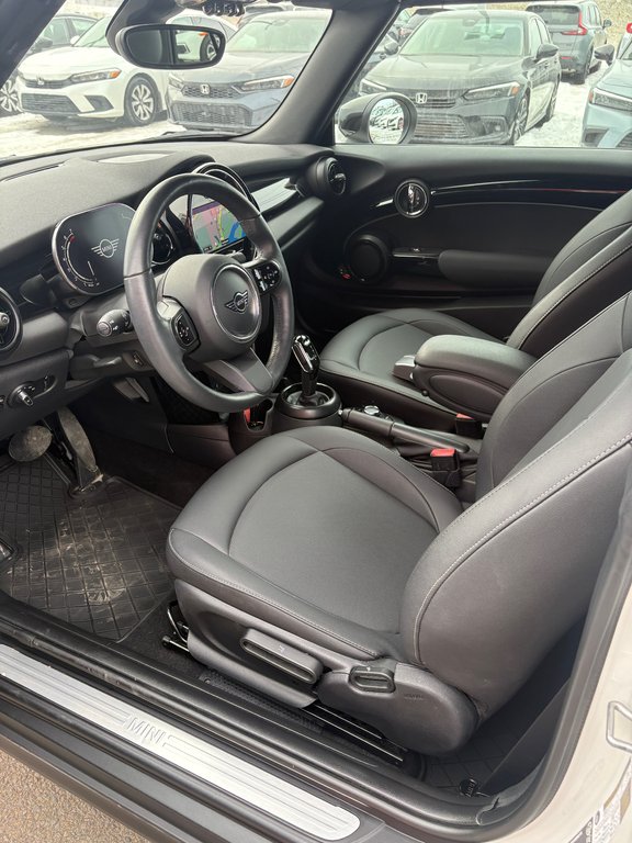 MINI Convertible Cooper 2024 à Lachenaie, Québec - 6 - w1024h768px