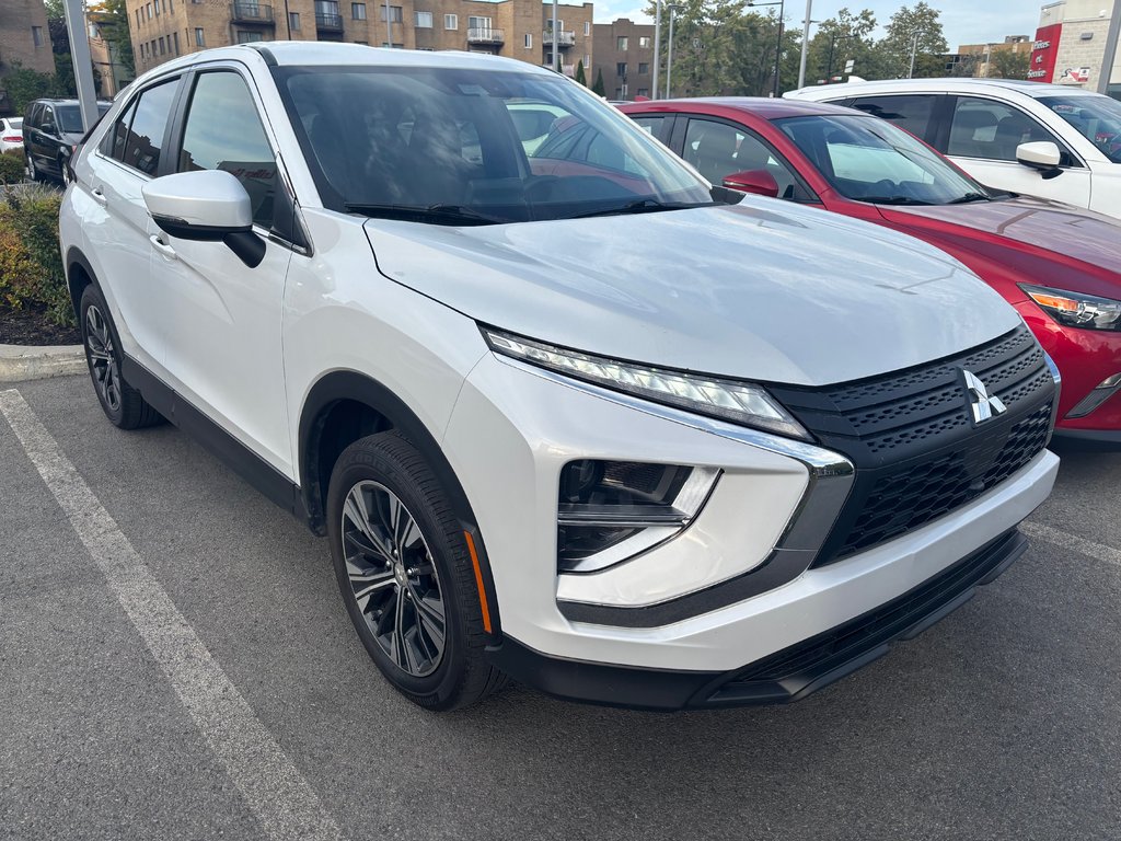2022 Mitsubishi ECLIPSE CROSS ES in Montréal, Quebec - 2 - w1024h768px