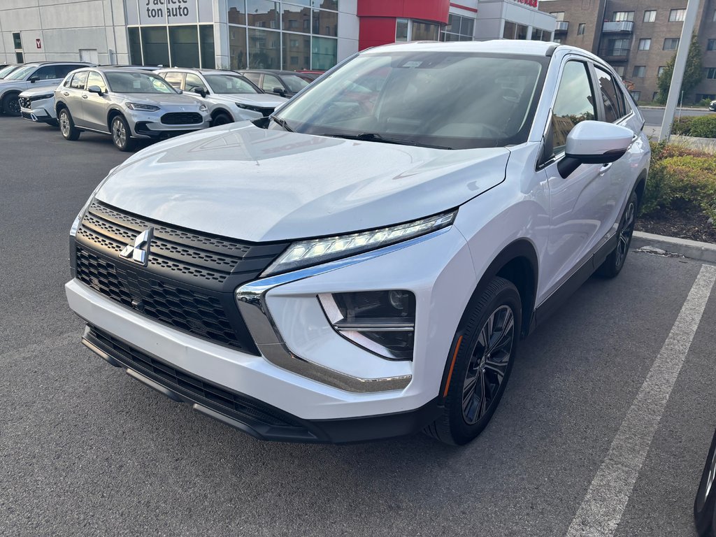 2022 Mitsubishi ECLIPSE CROSS ES in Montréal, Quebec - 1 - w1024h768px