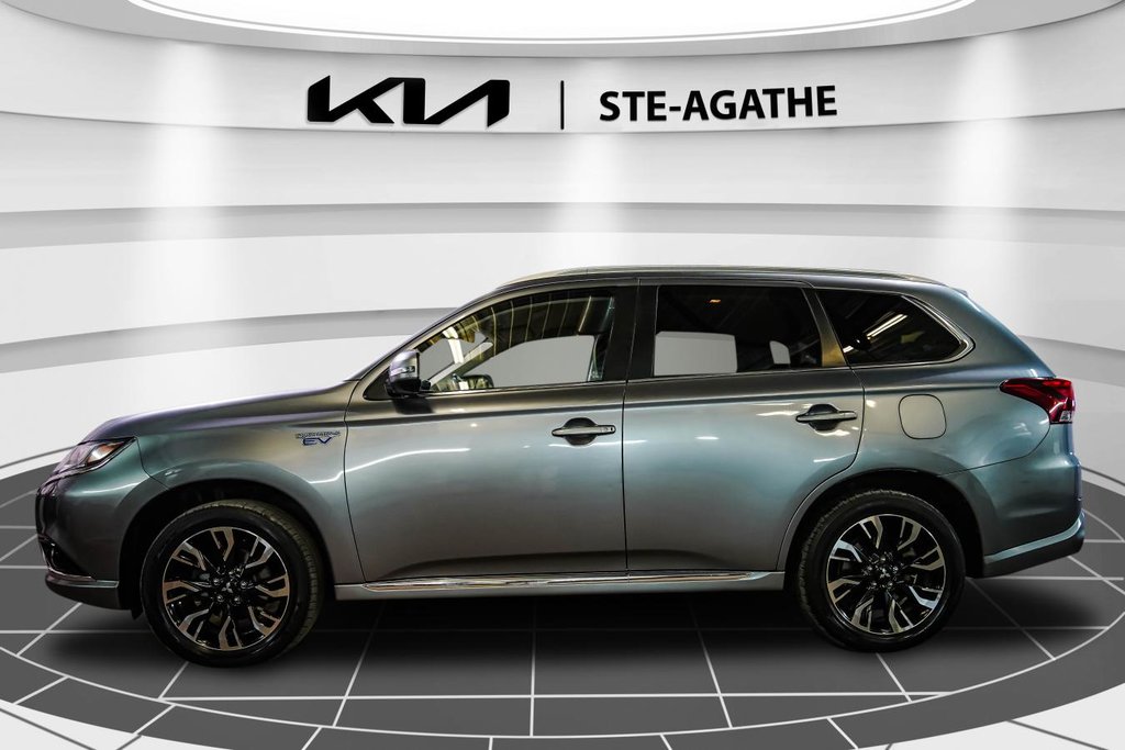 2018 Mitsubishi Outlander PHEV PHEV SE S | AWC | CAMERA | SIEGES CHAUFFANT | CARAFAX CLEAN in , Quebec - 4 - w1024h768px