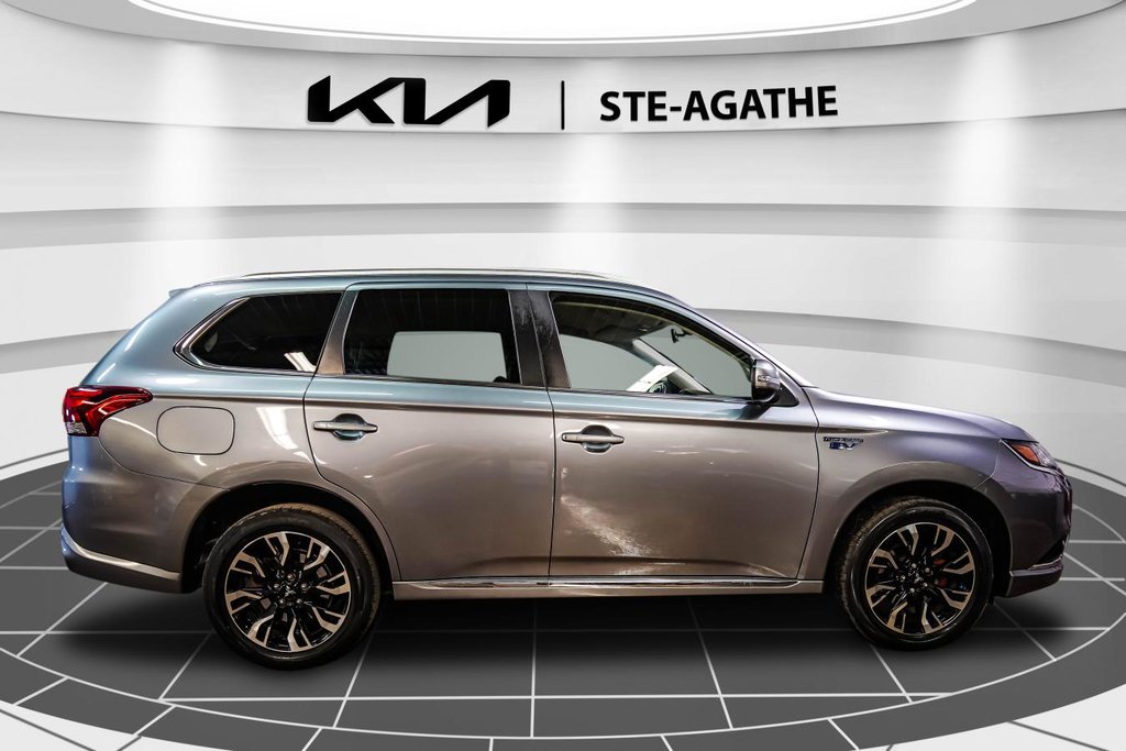 2018 Mitsubishi Outlander PHEV PHEV SE S | AWC | CAMERA | SIEGES CHAUFFANT | CARAFAX CLEAN in , Quebec - 8 - w1024h768px