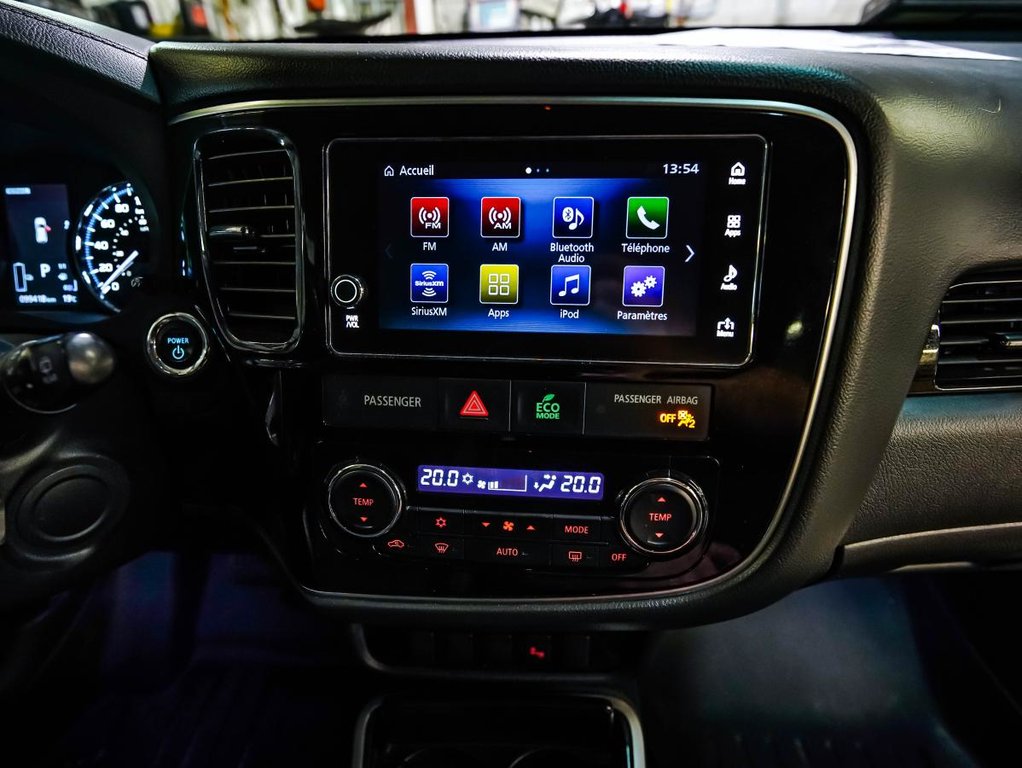 2018 Mitsubishi Outlander PHEV PHEV SE S | AWC | CAMERA | SIEGES CHAUFFANT | CARAFAX CLEAN in , Quebec - 17 - w1024h768px