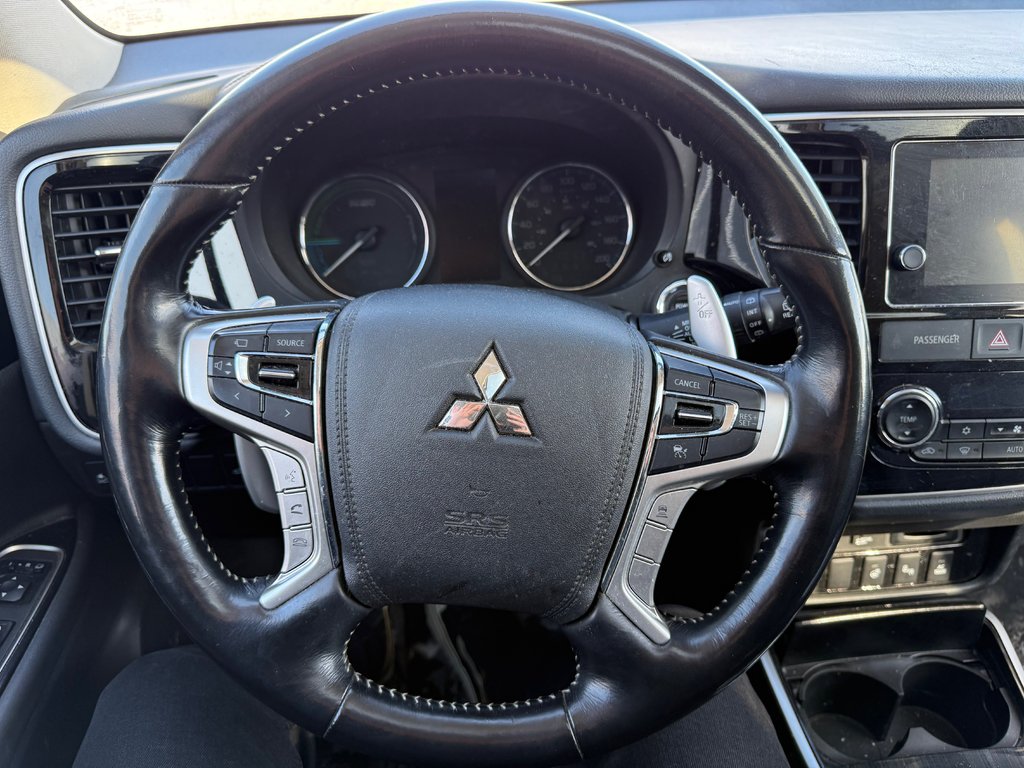2018 Mitsubishi Outlander PHEV GT in , Quebec - 10 - w1024h768px