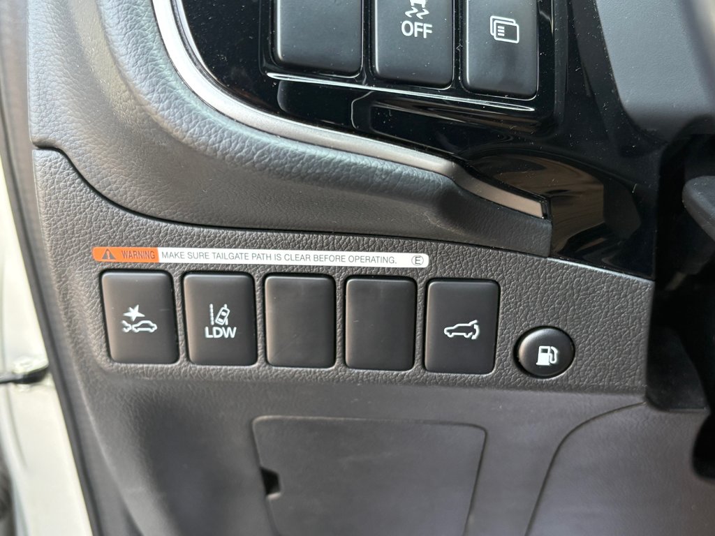 Mitsubishi OUTLANDER PHEV SEL HYBRIDE BRANCHABLE ECONOMIE ET DISTANCE 2020 à , Québec - 10 - w1024h768px