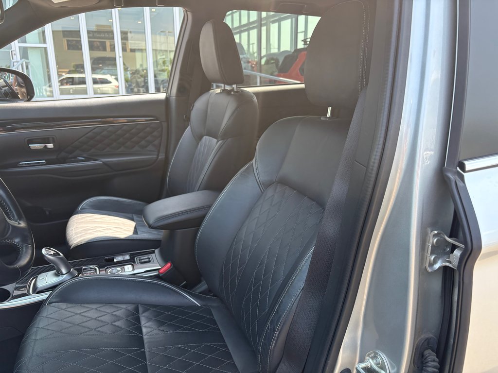 Mitsubishi OUTLANDER PHEV SEL HYBRIDE BRANCHABLE ECONOMIE ET DISTANCE 2020 à , Québec - 13 - w1024h768px