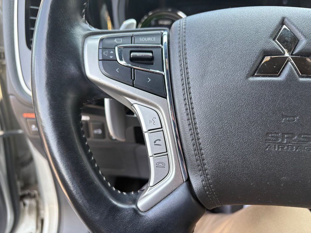 Mitsubishi OUTLANDER PHEV SEL HYBRIDE BRANCHABLE ECONOMIE ET DISTANCE 2020 à , Québec - 8 - w1024h768px