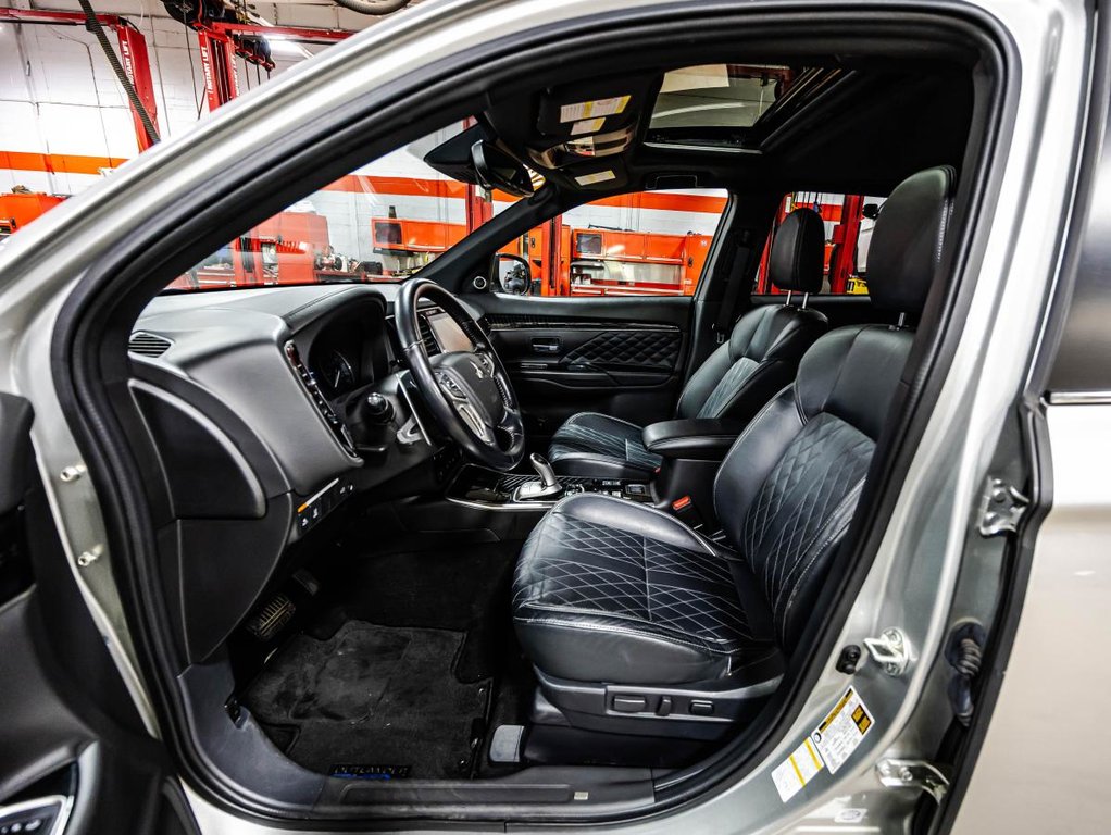 2020 Mitsubishi Outlander PHEV SEL S-AWC in , Quebec - 21 - w1024h768px