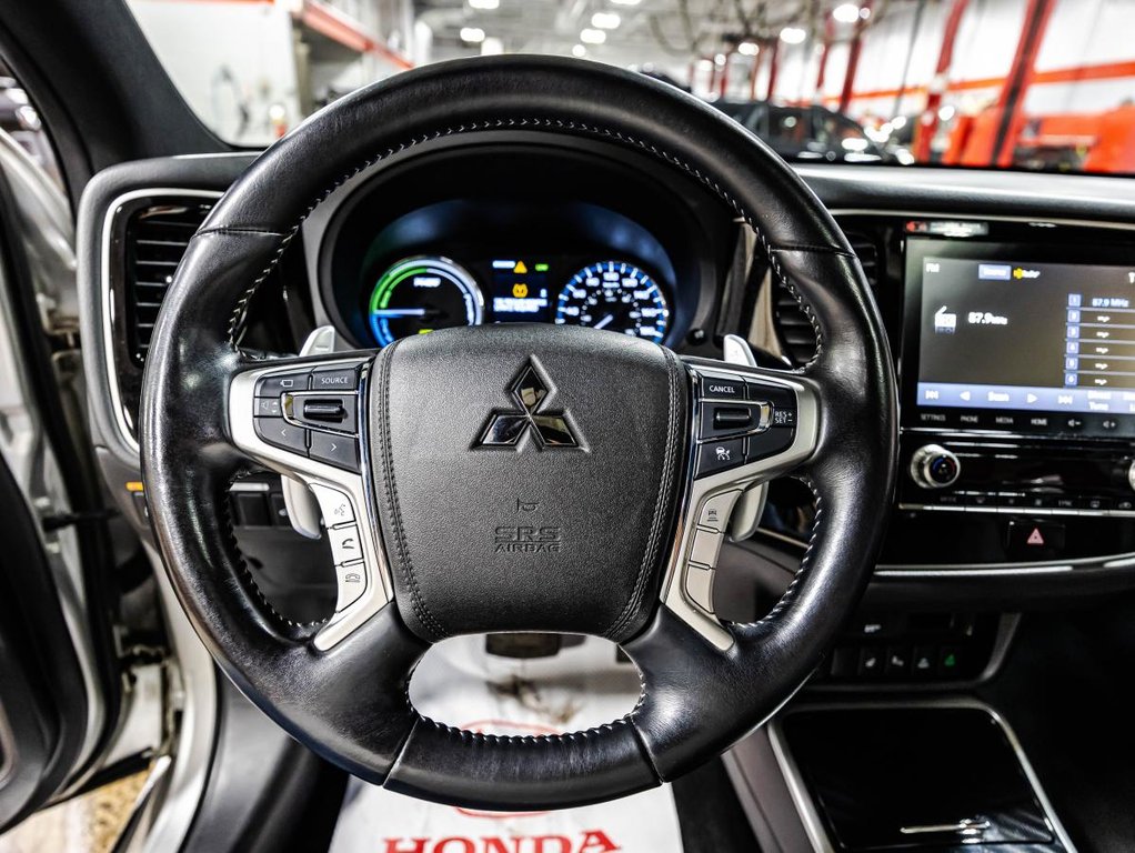2020 Mitsubishi Outlander PHEV SEL S-AWC in , Quebec - 24 - w1024h768px